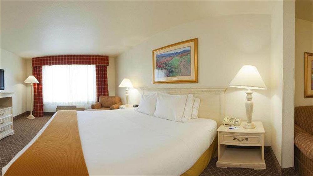Holiday Inn Express Hotel & Suites Ames By Ihg Exteriér fotografie